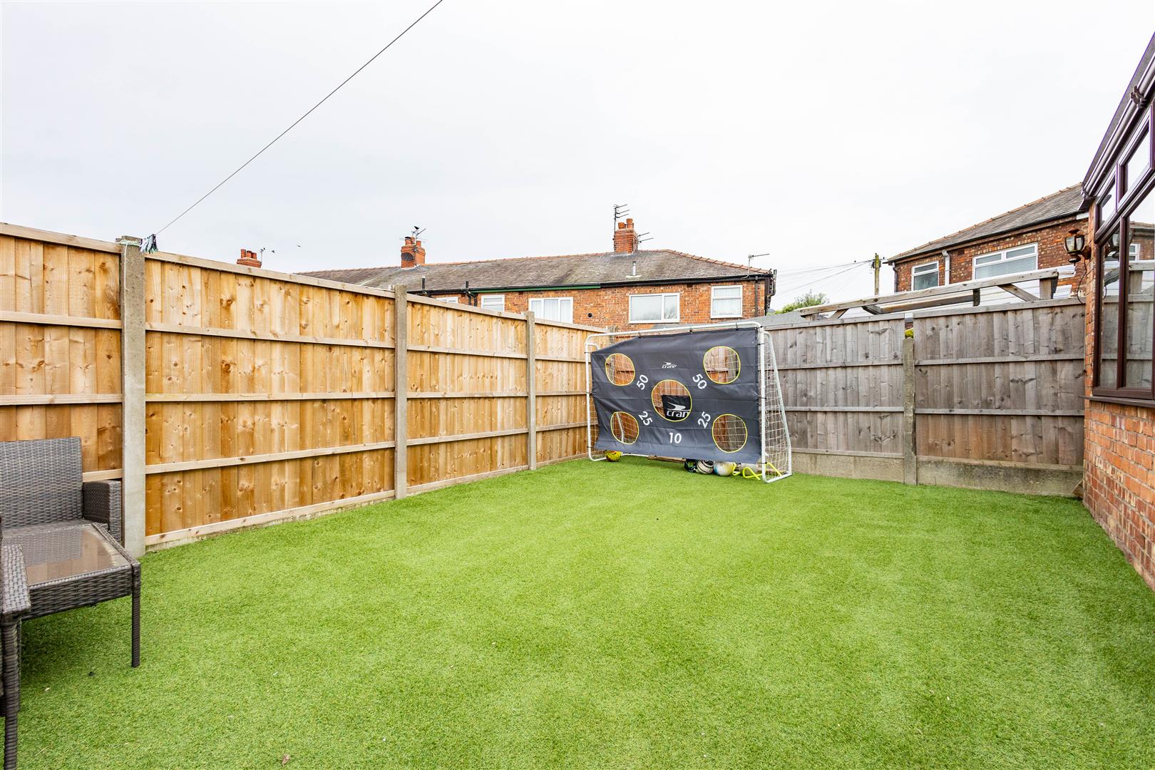 3 bed property in Rose Street, Leyland